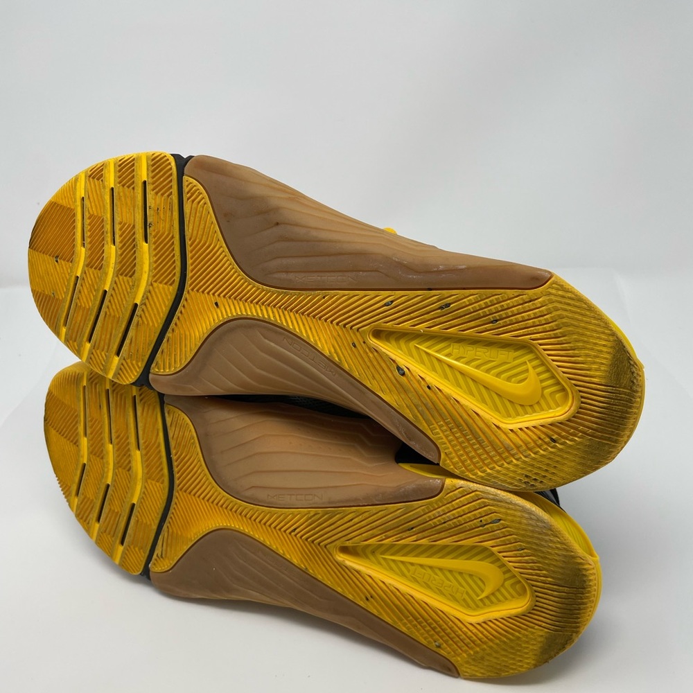 Nike Olive Green and Yellow Men's Athletic Shoes - Picture 4 of 5